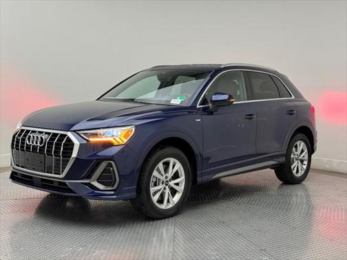 2025 Audi Q3 45 S line Premium Plus