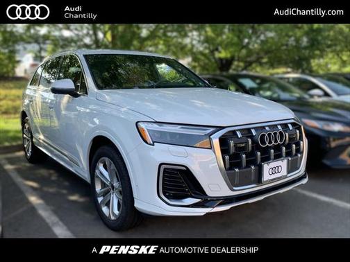 2025 Audi Q7 45 Premium Plus