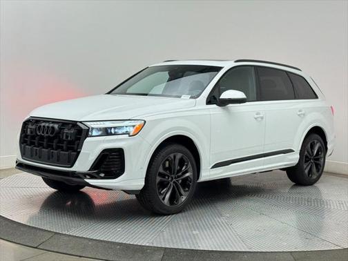 2025 Audi Q7 55 Prestige