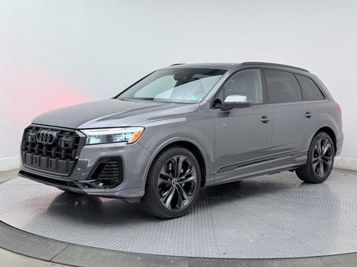 2025 Audi Q7 55 Premium Plus