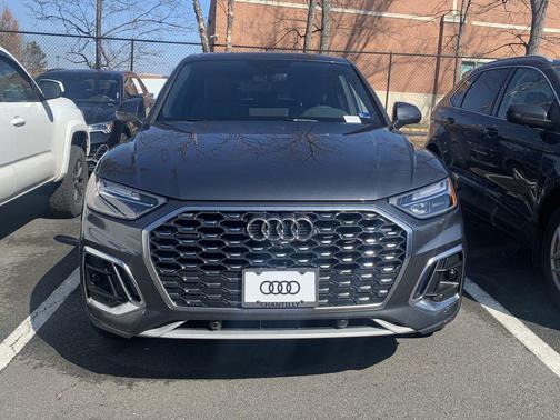 2023 Audi Q5 45 S line Premium Plus