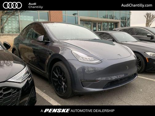 2022 Tesla Model Y Long Range Dual Motor All-Wheel Drive