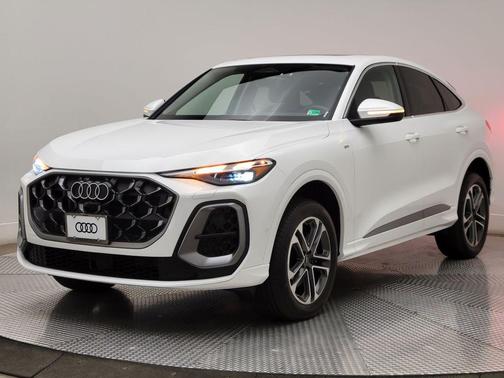 2025 Audi Q5 Premium TFSI quattro S tronic