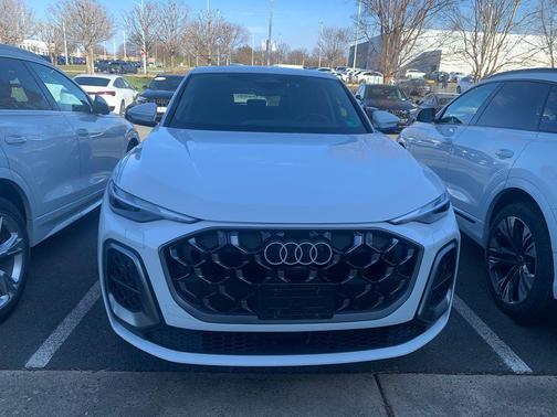 2025 Audi Q5 Premium TFSI quattro S tronic