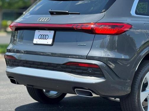 2025 Audi Q5 Premium Plus