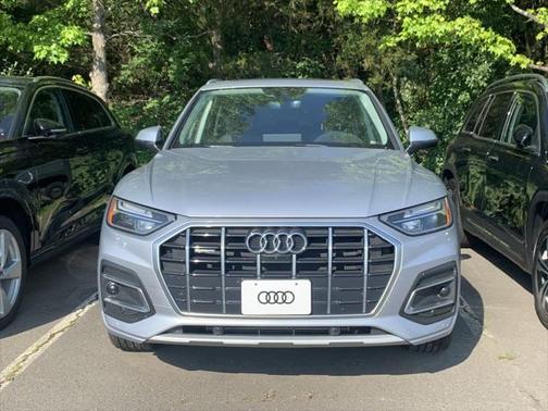 2023 Audi Q5 40 Premium Plus