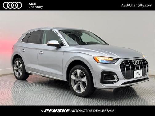 2023 Audi Q5 40 Premium Plus