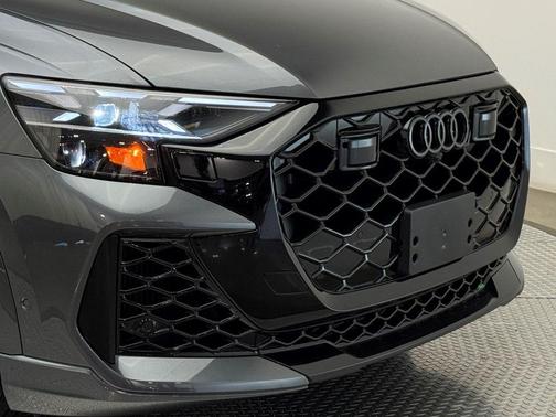 2025 Audi RS Q8 4.0T