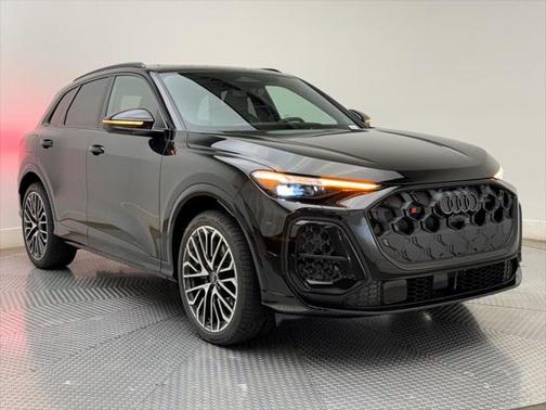 2025 Audi SQ5 3.0T Premium Plus