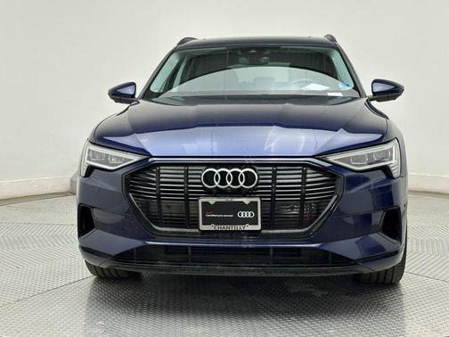 2023 Audi e-tron Premium Plus quattro