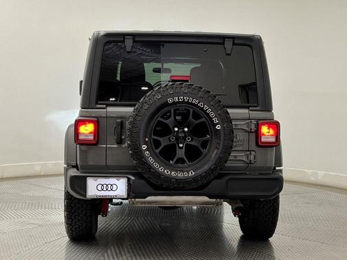 2020 Jeep Wrangler Unlimited Willys 4X4