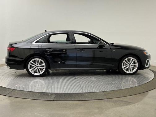 2023 Audi A4 45 S line Premium