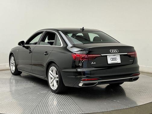 2023 Audi A4 45 S line Premium