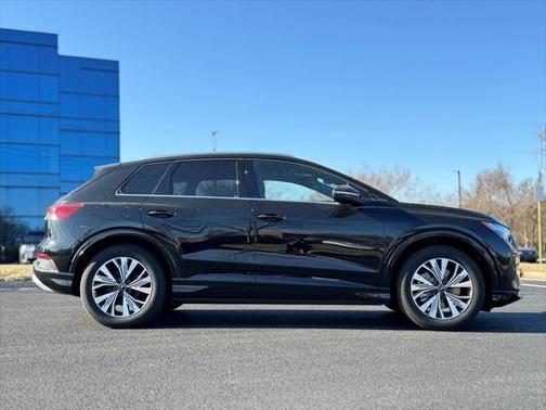2025 Audi Q4 e-tron Premium 45 RWD