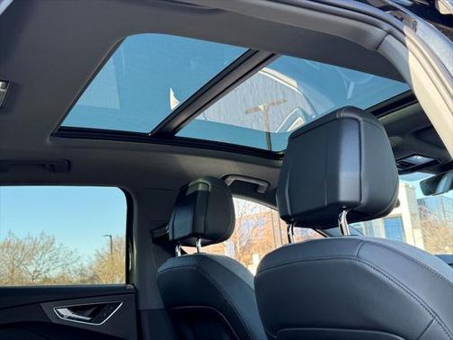 2025 Audi Q4 e-tron Premium 45 RWD