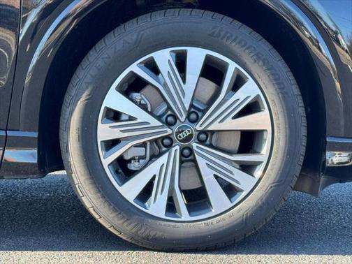 2025 Audi Q4 e-tron Premium 45 RWD