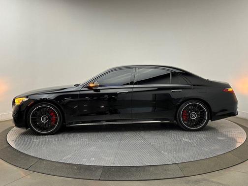 2025 Mercedes-Benz AMG S 63 E 4MATIC