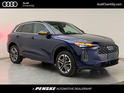 2025 Audi Q5 Premium TFSI quattro S tronic