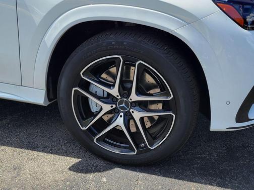MANUFAKTUR Moonlight White Metallic 2025 Mercedes-Benz AMG GLE 53 4MATIC+ Coupe