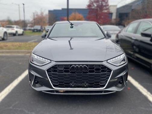 2023 Audi A4 45 S line Premium Plus