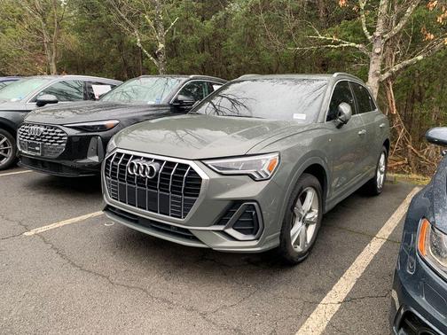 Chronos Gray Metallic 2023 Audi Q3 45 S line Premium Plus