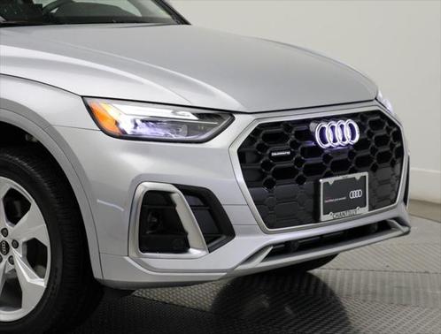 2025 Audi Q5 45 S line Premium Plus