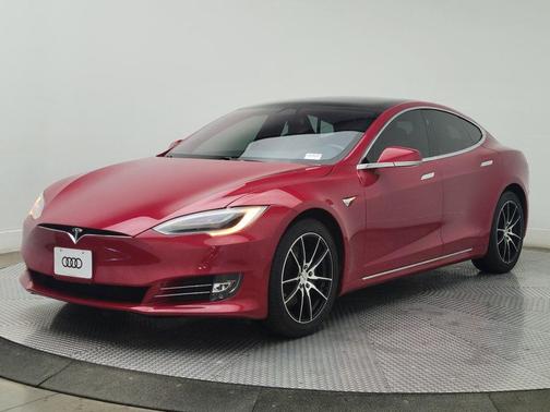 2020 Tesla Model S Long Range Plus