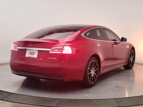 2020 Tesla Model S Long Range Plus