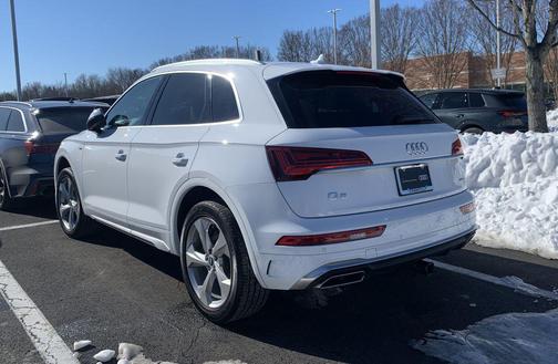2023 Audi Q5 45 S line Premium Plus