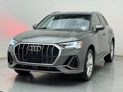 2024 Audi Q3 45 S line Premium Plus