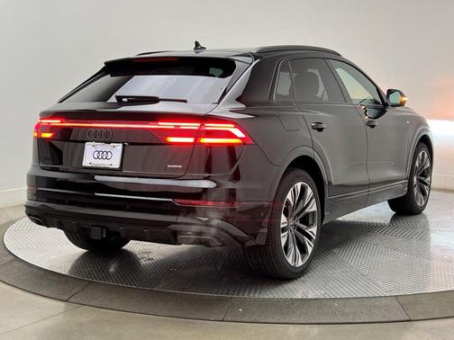 2026 Audi Q8 55 Premium Plus