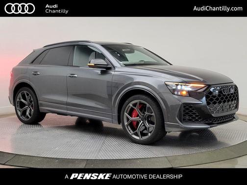 Daytona Gray Pearl Effect 2026 Audi RS Q8 4.0T