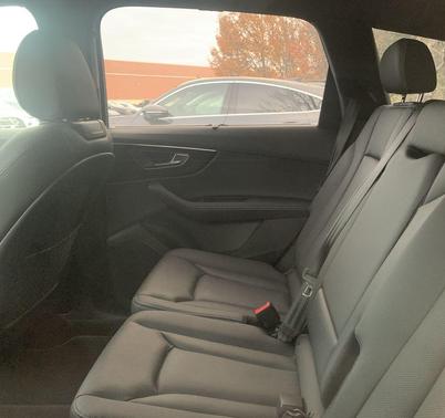 2025 Audi Q7 55 Premium Plus