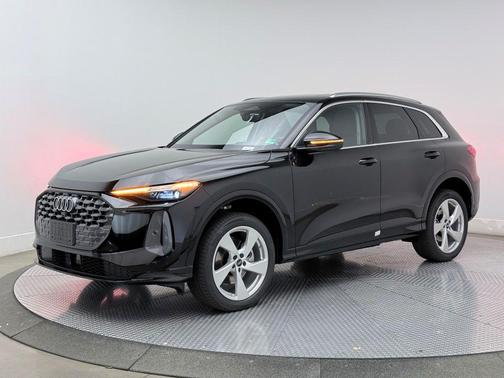 2025 Audi Q5 Premium Plus TFSI quattro S tronic