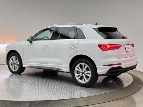2025 Audi Q3 45 S line Premium Plus