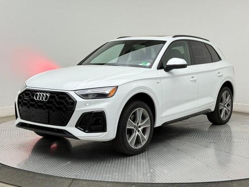 2025 Audi Q5 45 S line Premium