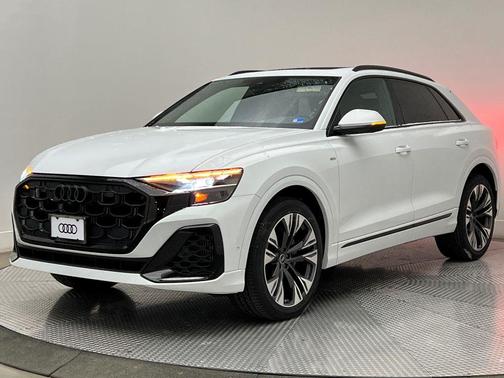 2026 Audi Q8 55 Premium Plus