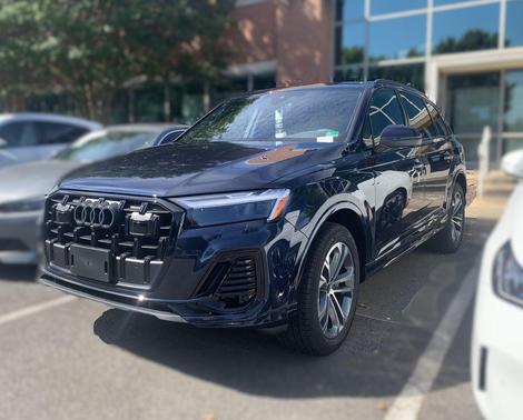 2026 Audi Q7 45 Premium