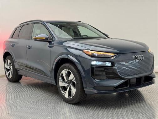 2025 Audi Q6 e-tron Prestige quattro