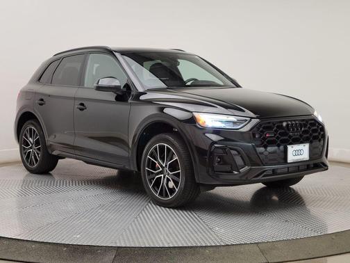 Mythos Black Metallic 2024 Audi SQ5 3.0T Premium Plus