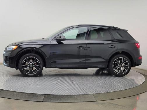 Mythos Black Metallic 2024 Audi SQ5 3.0T Premium Plus