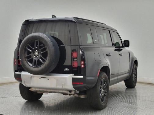 2021 Land Rover Defender 110 S