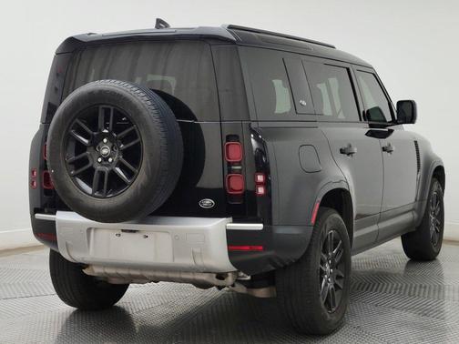 2021 Land Rover Defender 110 S