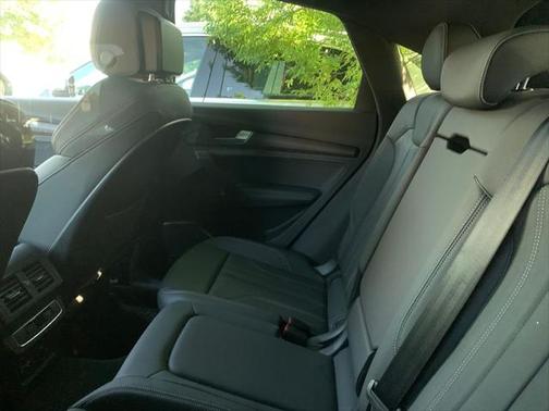 2021 Audi Q5 45 Premium Plus