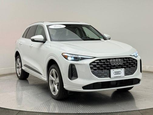 2025 Audi Q5 Premium Plus TFSI quattro S tronic