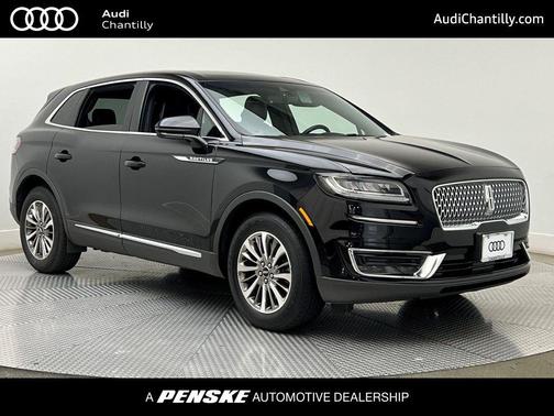 2019 Lincoln Nautilus Select