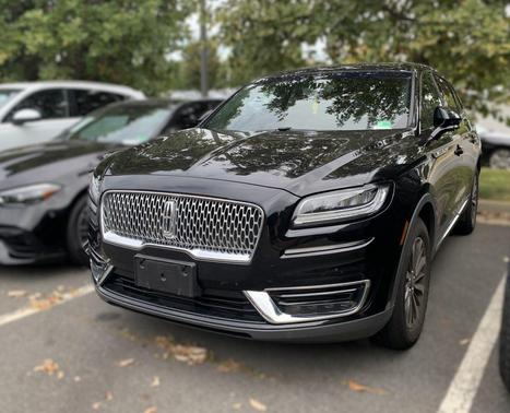 2019 Lincoln Nautilus Select