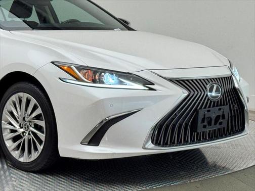 2020 Lexus ES 350 Luxury