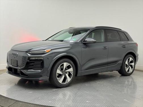2025 Audi Q6 e-tron Prestige quattro