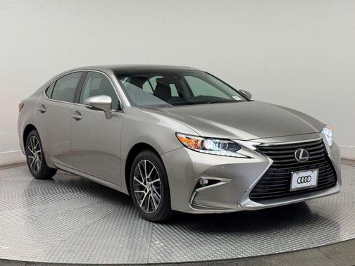 2017 Lexus ES 350 Base